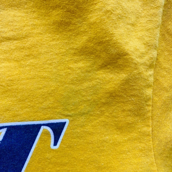 Adidas NBA Lakers Shirt Large Official “BEAT THE HEAT” - Picture 9 of 9